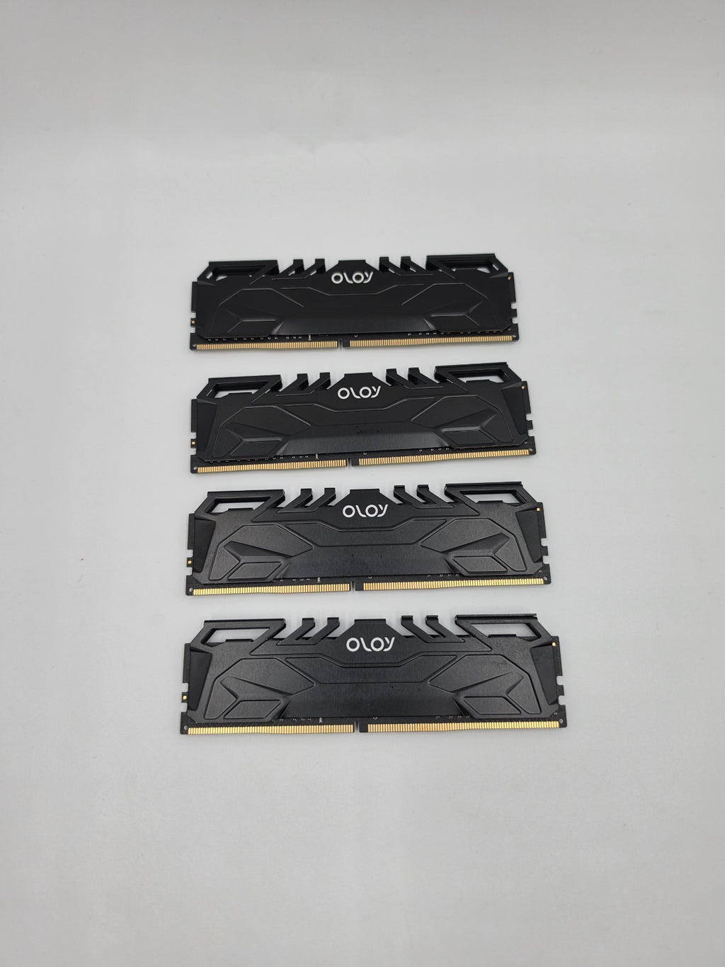 OLOy 64GB 4x16GB DDR4 3200MHz PC4-25600 CL16 Desktop PC Gaming RAM Memory Tested