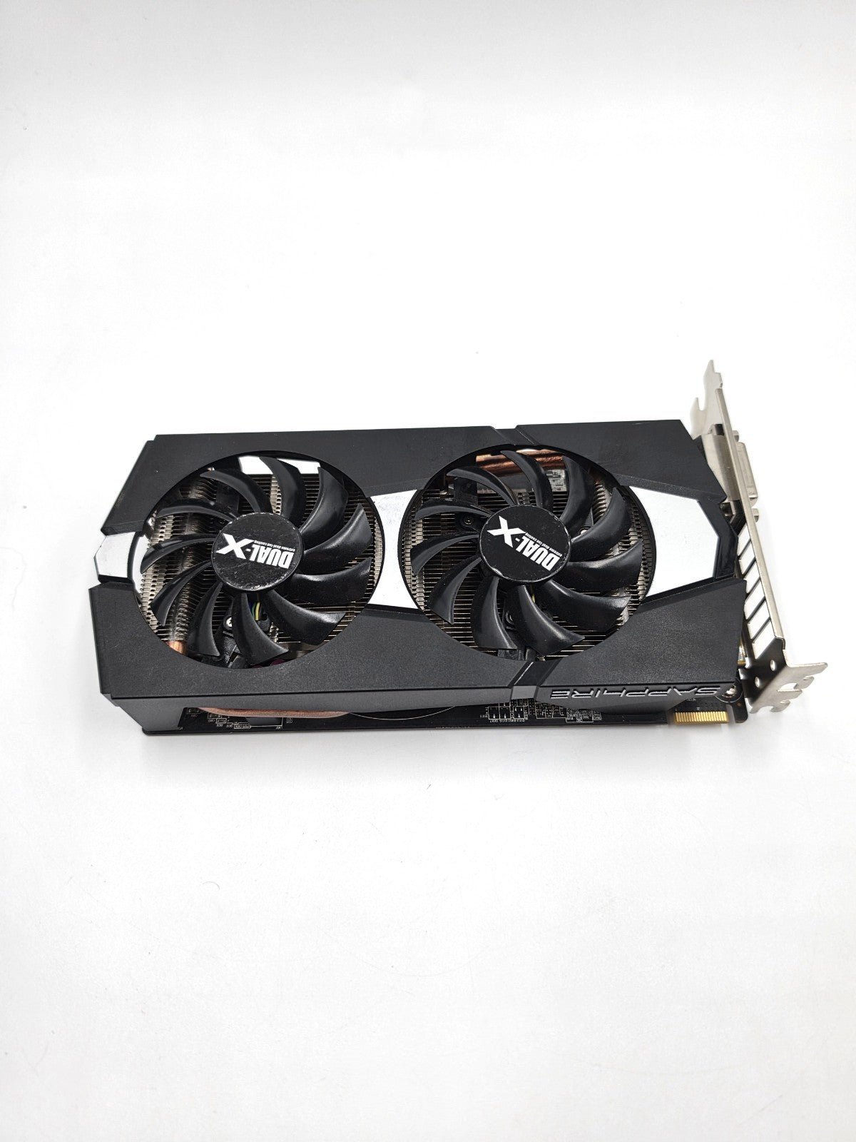 Sapphire AMD Radeon R9 270 2GB GDDR5 Dual-X Boost OC Gaming Graphics Card Tested
